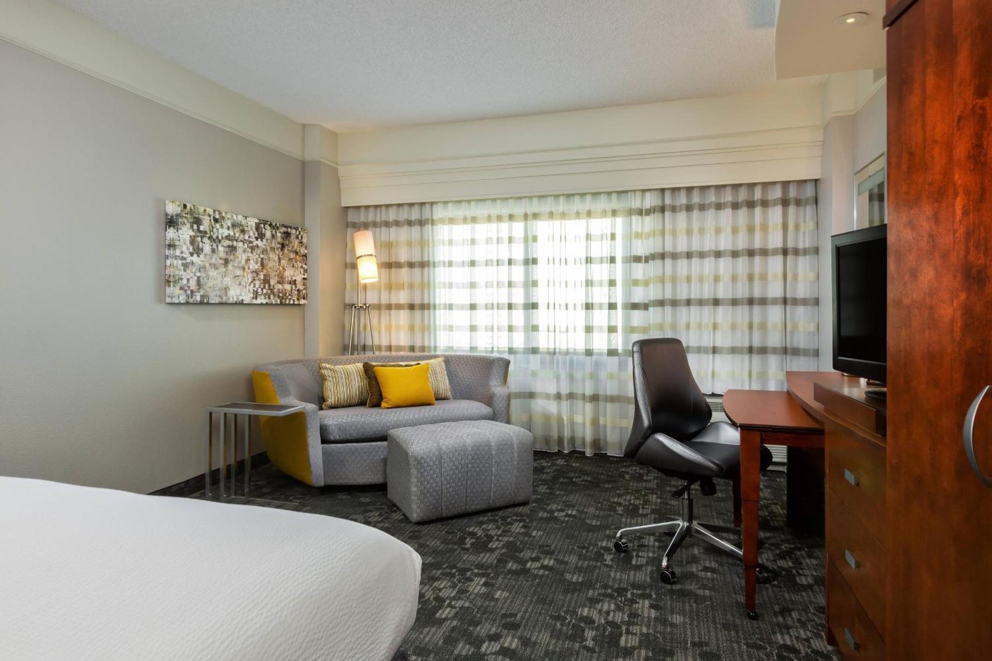 Courtyard By Marriott Houston Galleria Buitenkant foto